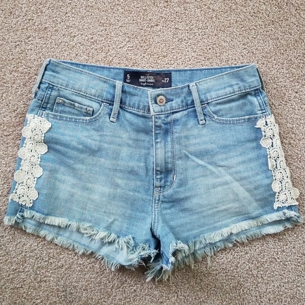 Like new Hollister high rise short shorts size 5
